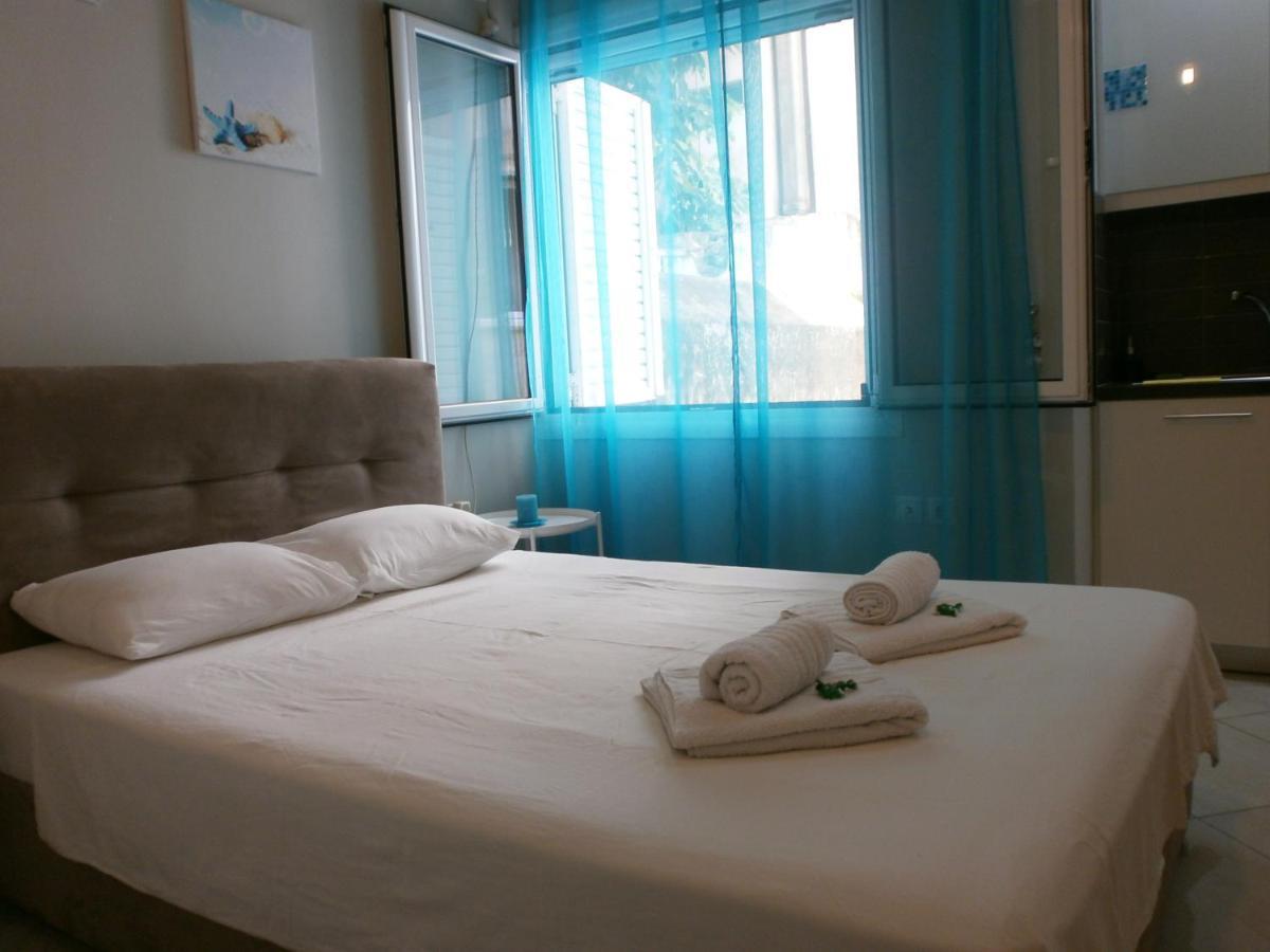 The Island Apartment Athens Exterior photo